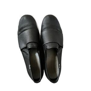 Black slip on Keds Shoes Sneakers Good used condition 5.5